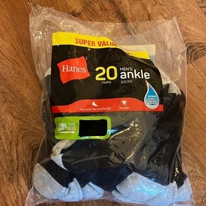 Hanes Men’s ankle socks